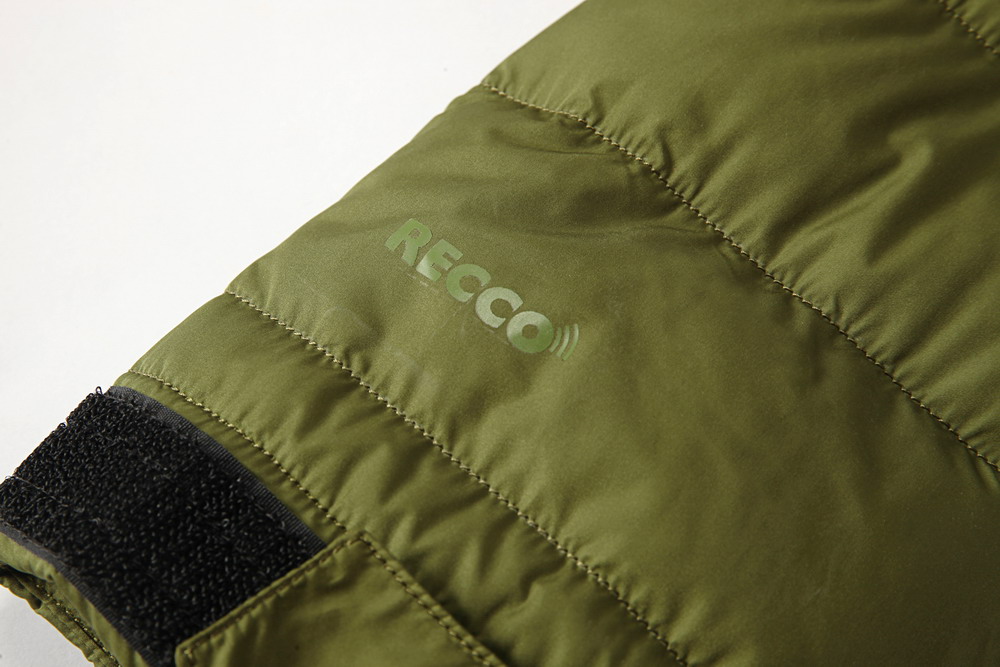 冬季羽絨服細節(jié)展示 冬季羽絨服細節(jié)展示